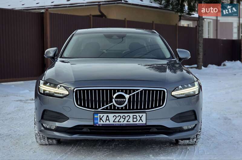 Седан Volvo S90 2017 в Черновцах