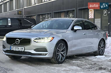 Седан Volvo S90 2017 в Ивано-Франковске