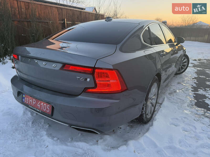 Седан Volvo S90 2016 в Киеве