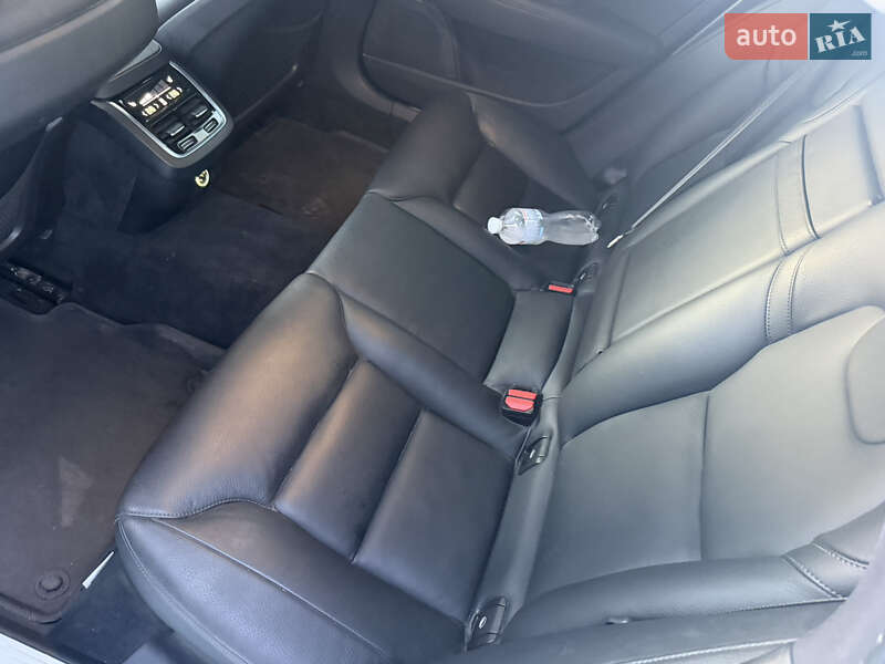 Седан Volvo S90 2016 в Киеве