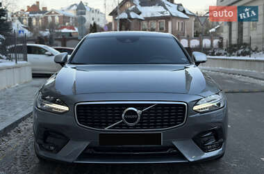 Седан Volvo S90 2018 в Києві