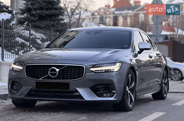 Седан Volvo S90 2018 в Києві