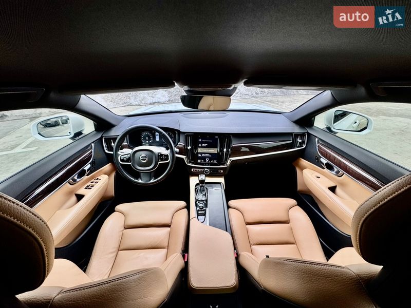 Седан Volvo S90 2017 в Киеве