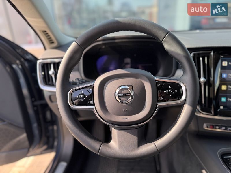 Седан Volvo S90 2022 в Одессе