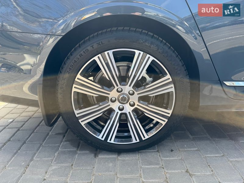 Седан Volvo S90 2022 в Одессе