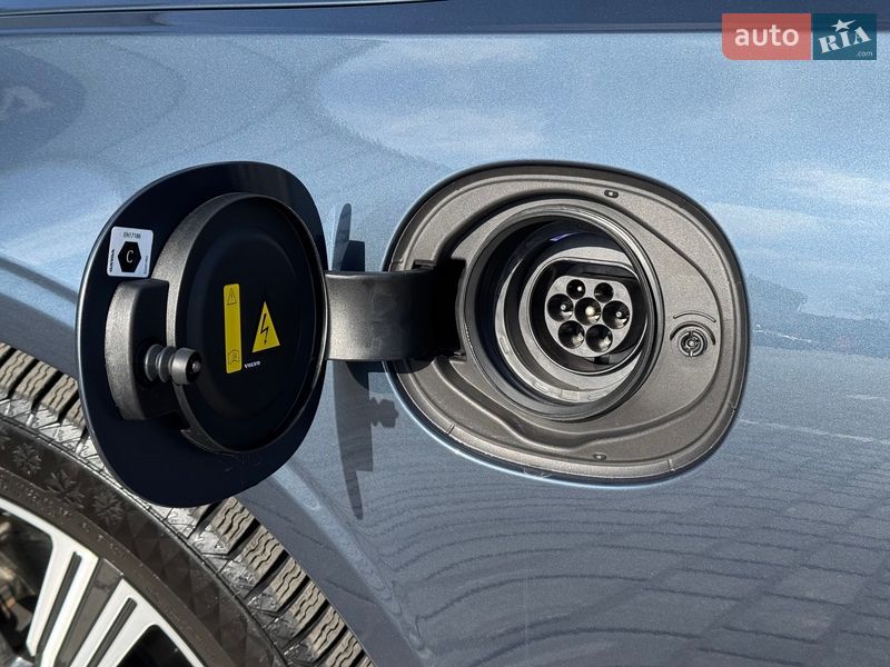 Седан Volvo S90 2022 в Одессе