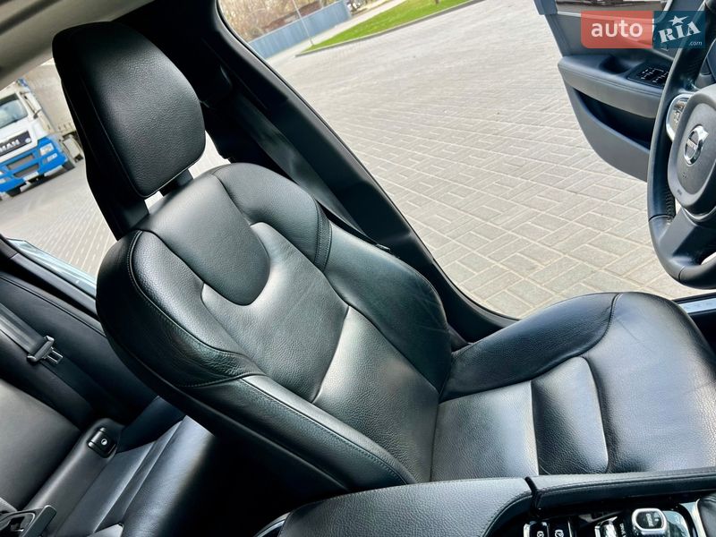 Седан Volvo S90 2016 в Житомире