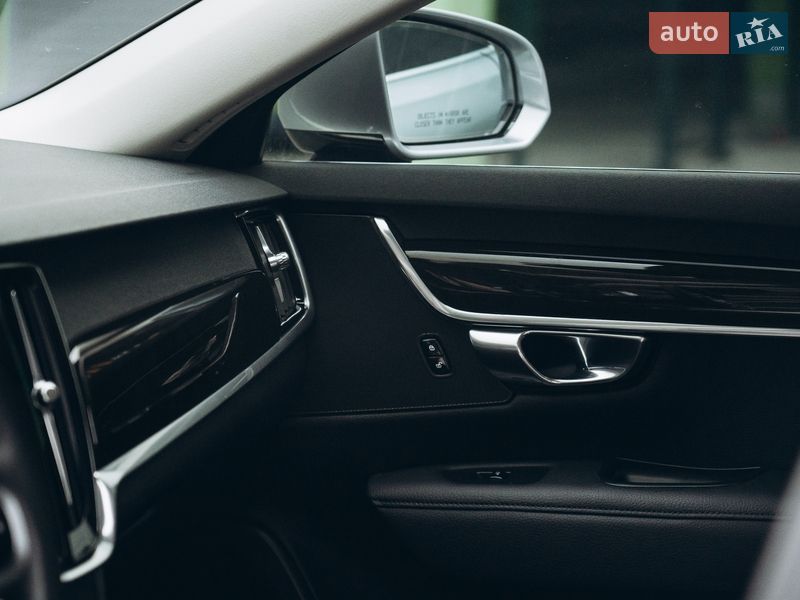 Седан Volvo S90 2016 в Києві