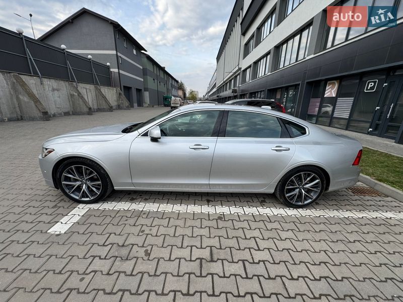Седан Volvo S90 2017 в Ивано-Франковске
