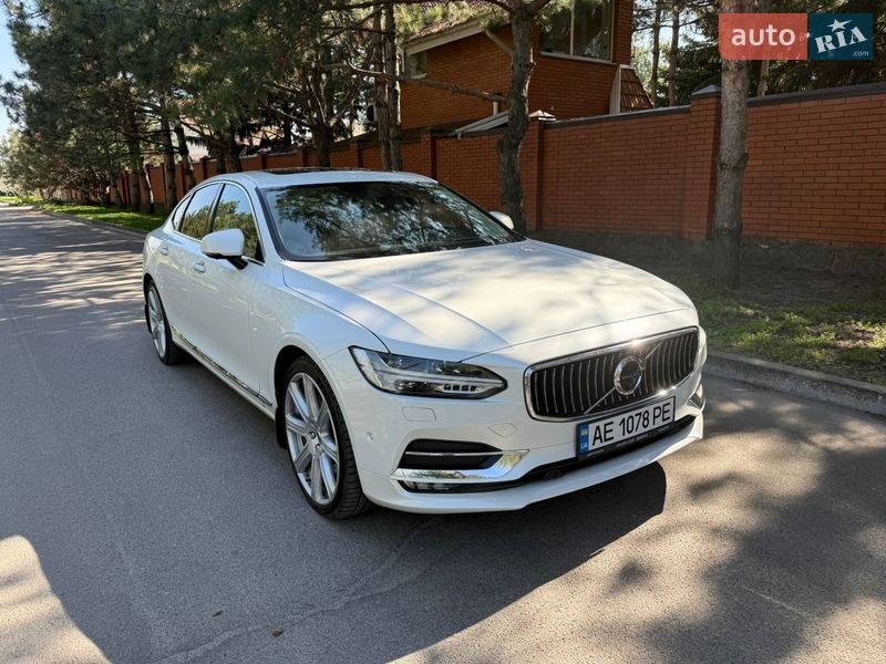Седан Volvo S90 2016 в Дніпрі