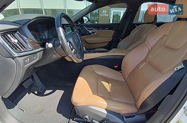 Седан Volvo S90 2017 в Полтаве