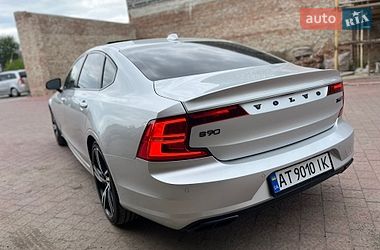 Седан Volvo S90 2020 в Ивано-Франковске