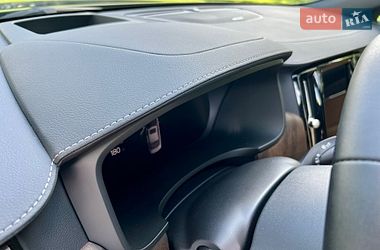 Седан Volvo S90 2022 в Киеве