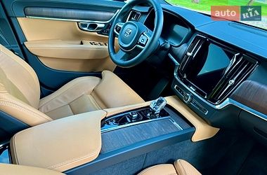 Седан Volvo S90 2022 в Киеве