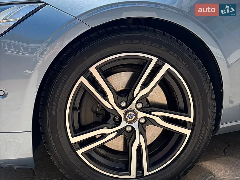 Volvo S90 2016 VIN YV1PS68BCH1005300 фото оголошення 25 з 62
