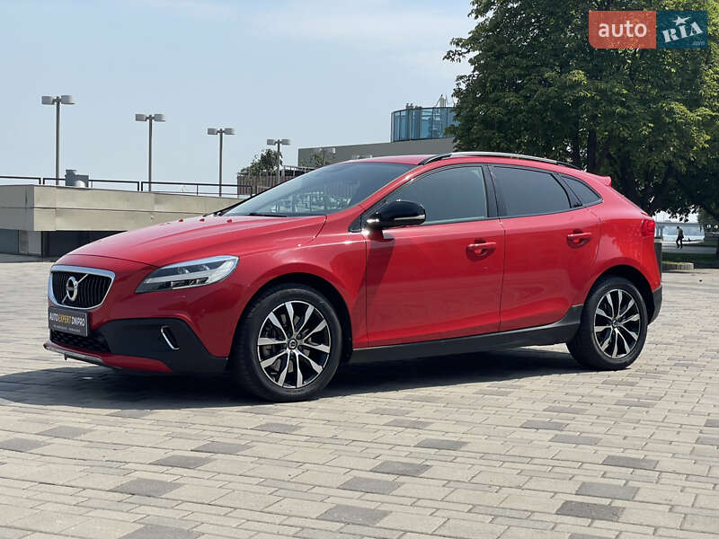 Volvo V40 Cross Country 2018