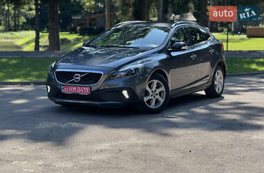 Volvo V40 Cross Country 2014