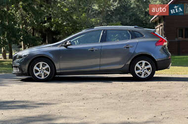 Хэтчбек Volvo V40 Cross Country 2014 в 