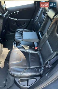 Хэтчбек Volvo V40 Cross Country 2014 в 