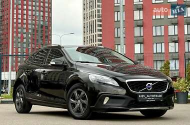Volvo V40 Cross Country 2014