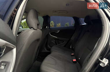Хэтчбек Volvo V40 Cross Country 2014 в 