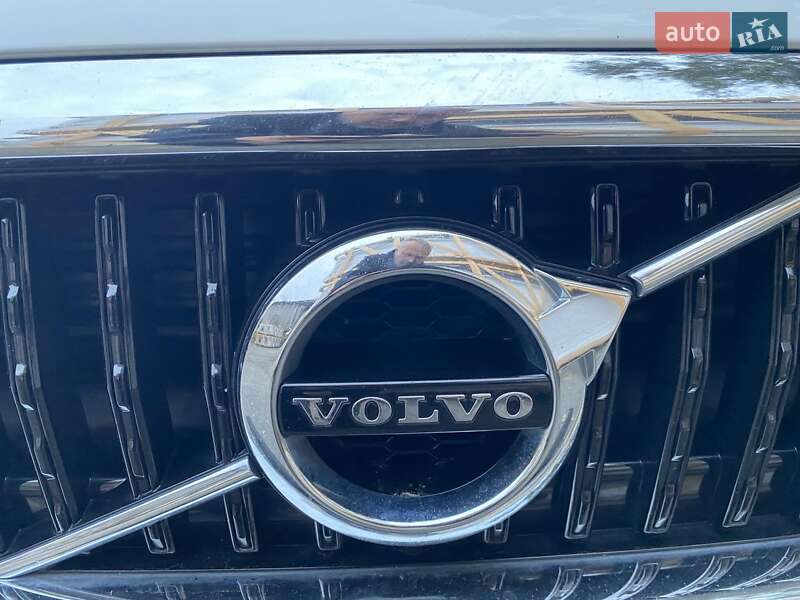 Хетчбек Volvo V40 Cross Country 2019 в Києві фото 18 Хетчбек Volvo V40 Cross Country 2019 в Києві