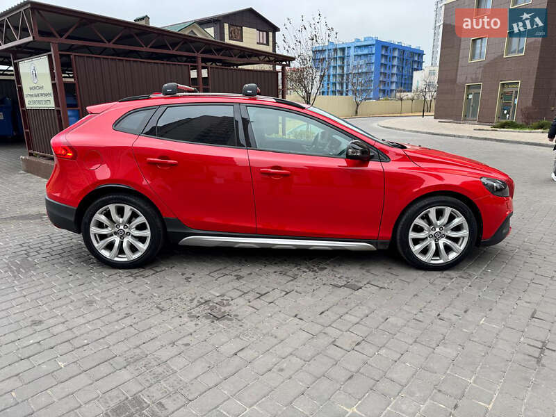 Хэтчбек Volvo V40 Cross Country 2013 в Одессе фото 2 Хэтчбек Volvo V40 Cross Country 2013 в Одессе