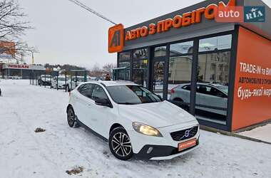 Хетчбек Volvo V40 Cross Country 2013 в Кропивницькому