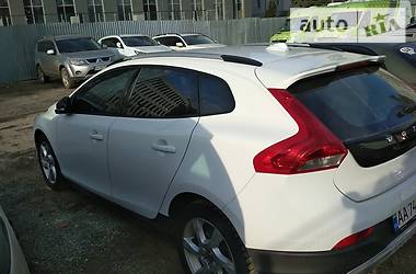 Хэтчбек Volvo V40 2013 в Львове