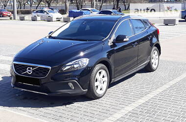 Volvo V40 2015