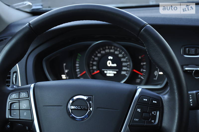 Хетчбек Volvo V40 2016 в Тернополі фото 33 Хетчбек Volvo V40 2016 в Тернополі