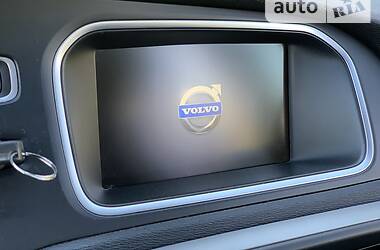 Хэтчбек Volvo V40 2013 в Ровно