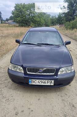 Универсал Volvo V40 2003 в Рава-Русской