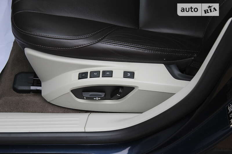 Хетчбек Volvo V40 2015 в Дніпрі фото 28 Хетчбек Volvo V40 2015 в Дніпрі