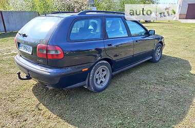 Универсал Volvo V40 1999 в 