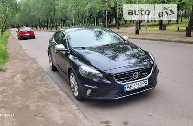 Volvo V40 2015