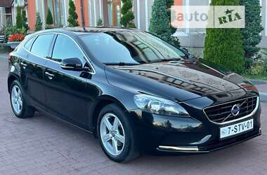 Хетчбек Volvo V40 2013 в Стрию