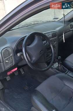 Универсал Volvo V40 1996 в 