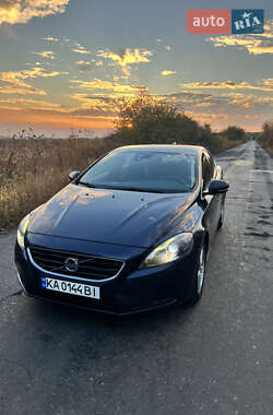 Volvo V40 2013 Volvo V40 2013