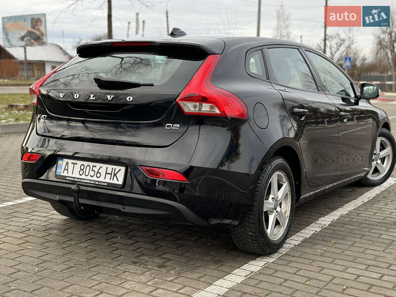 Хэтчбек Volvo V40 2013 в Коломые