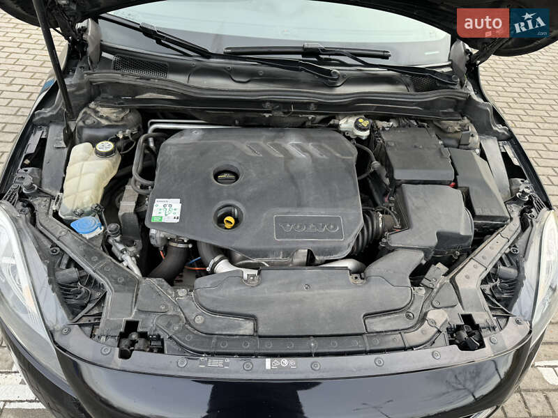Хэтчбек Volvo V40 2013 в Коломые
