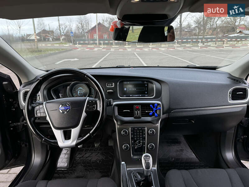 Хэтчбек Volvo V40 2013 в Коломые