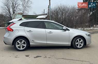 Хетчбек Volvo V40 2012 в Трускавці