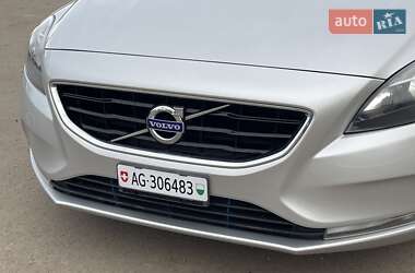 Хетчбек Volvo V40 2012 в Трускавці