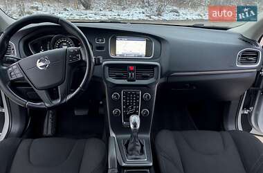 Хетчбек Volvo V40 2012 в Трускавці