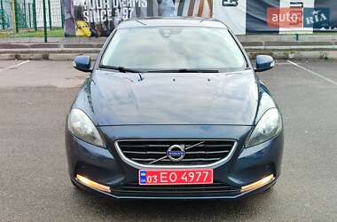 Хетчбек Volvo V40 2012 в Києві