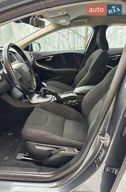 Хэтчбек Volvo V40 2013 в Луцке