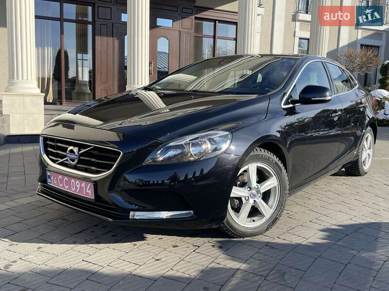 Хэтчбек Volvo V40 2014 в Стрые