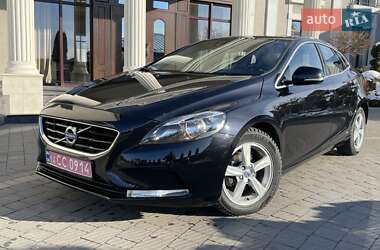 Хэтчбек Volvo V40 2014 в Стрые