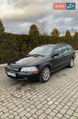 Універсал Volvo V40 2001 в Долині